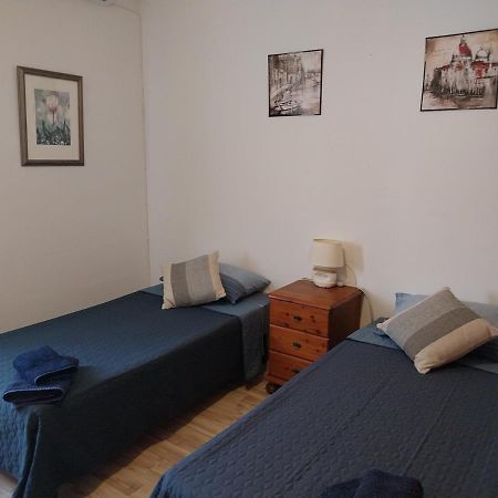 Homestay Naxxar Ngoại thất bức ảnh